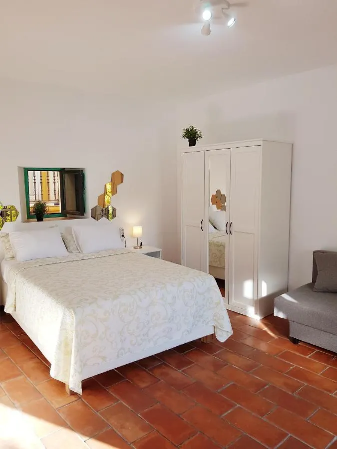 Apartamento Patio Andaluz Siglo XVI Sevilla España