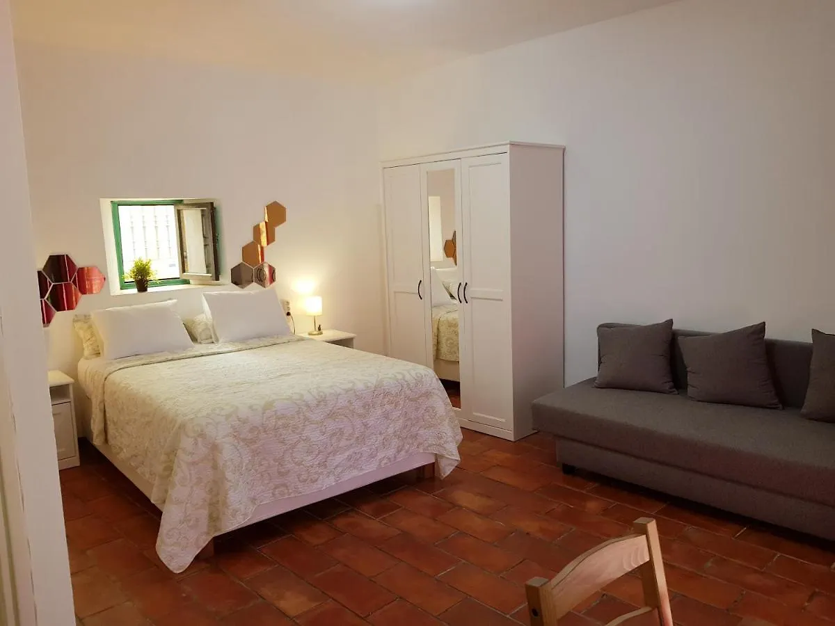 Apartamento Patio Andaluz Siglo XVI Sevilla España